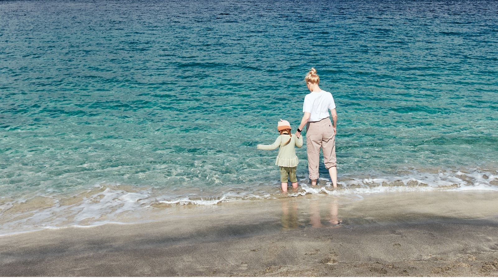 Føroysk strond mamma og barn